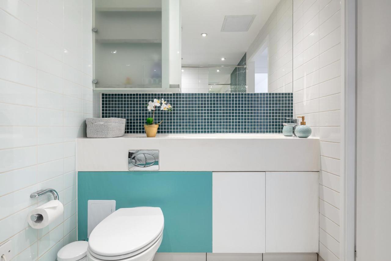 Stunning Apartment With Underground Parking! Λονδίνο Εξωτερικό φωτογραφία